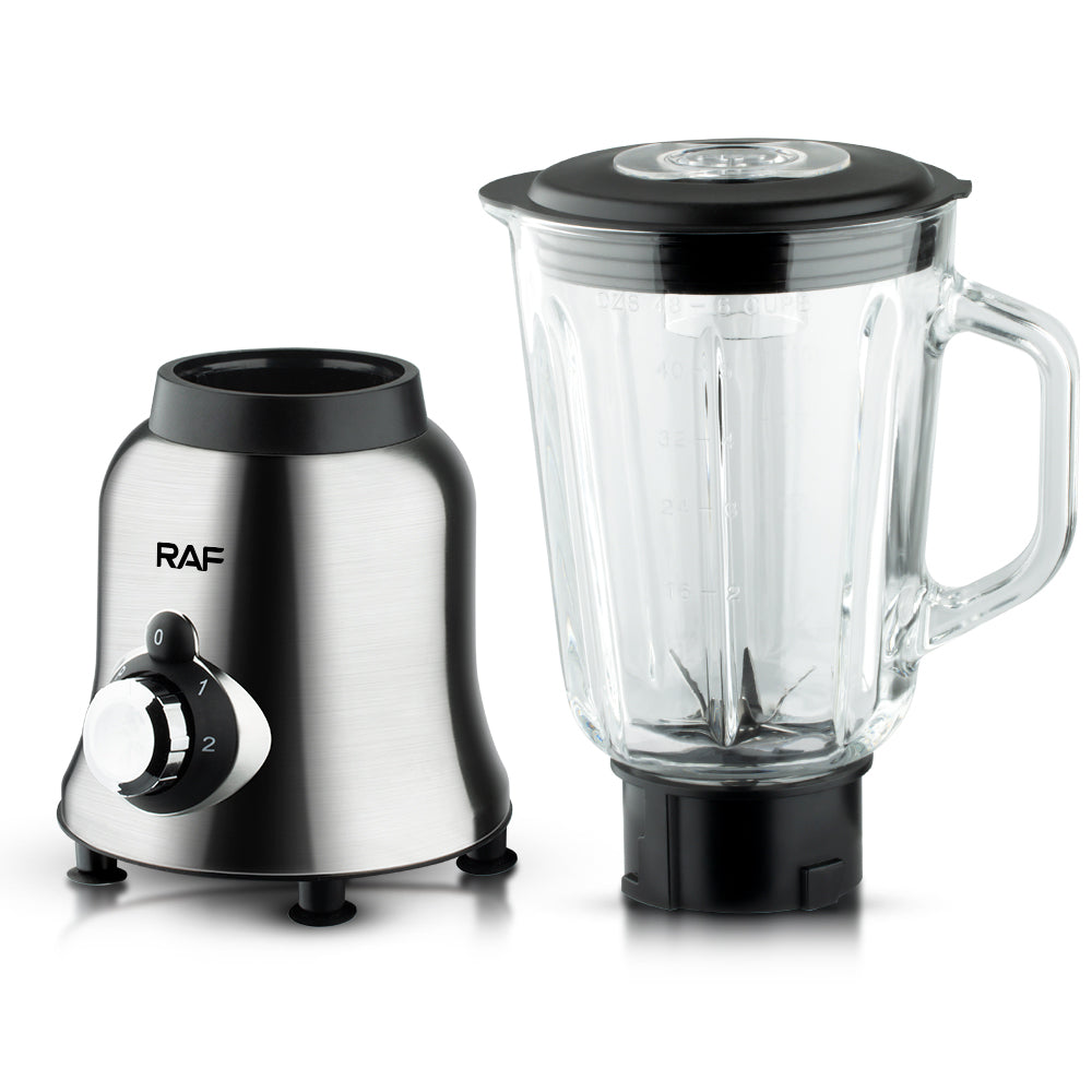 RAF Elektrische Blender met een krachtige 800W motor, afgebeeld met de metalen basis en de glazen kruik