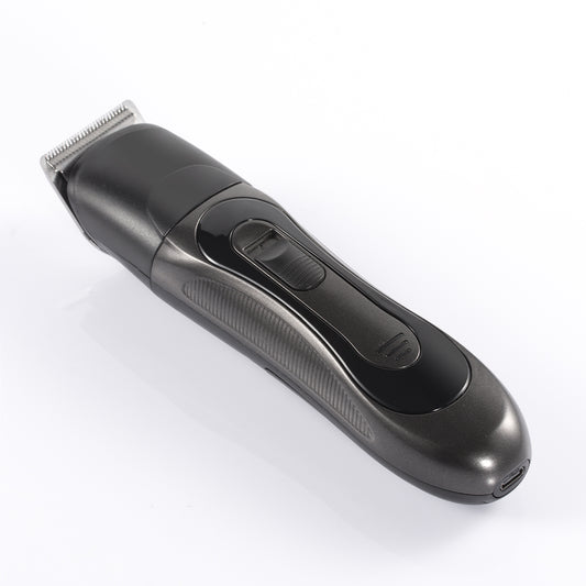 RAF oplaadbare haartrimmer met bevestigd T-blade opzetstuk voor nauwkeurig trimmen van haar en baard